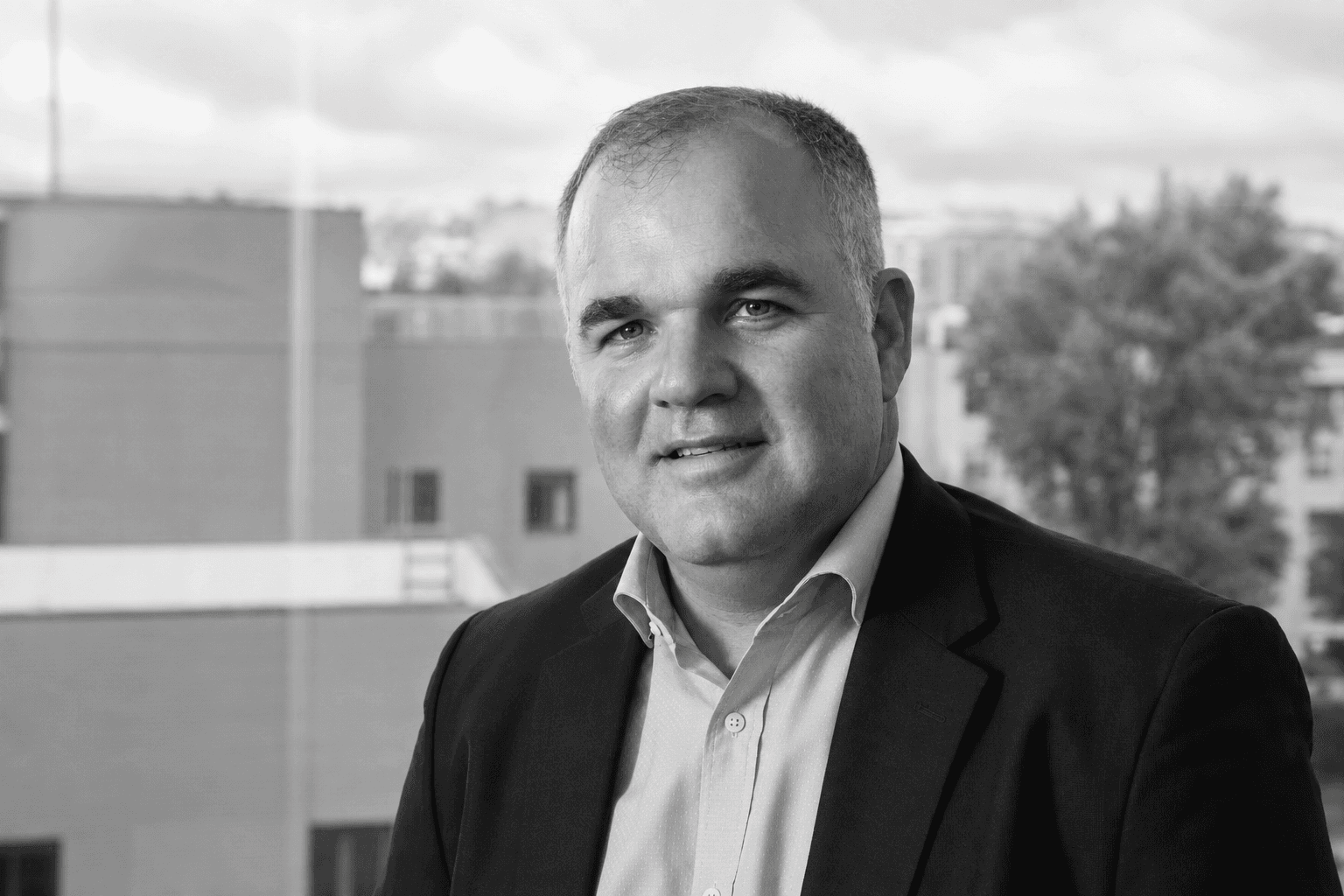 José Luis Antón — Fundador y Director Ejecutivo de Tradevantage
